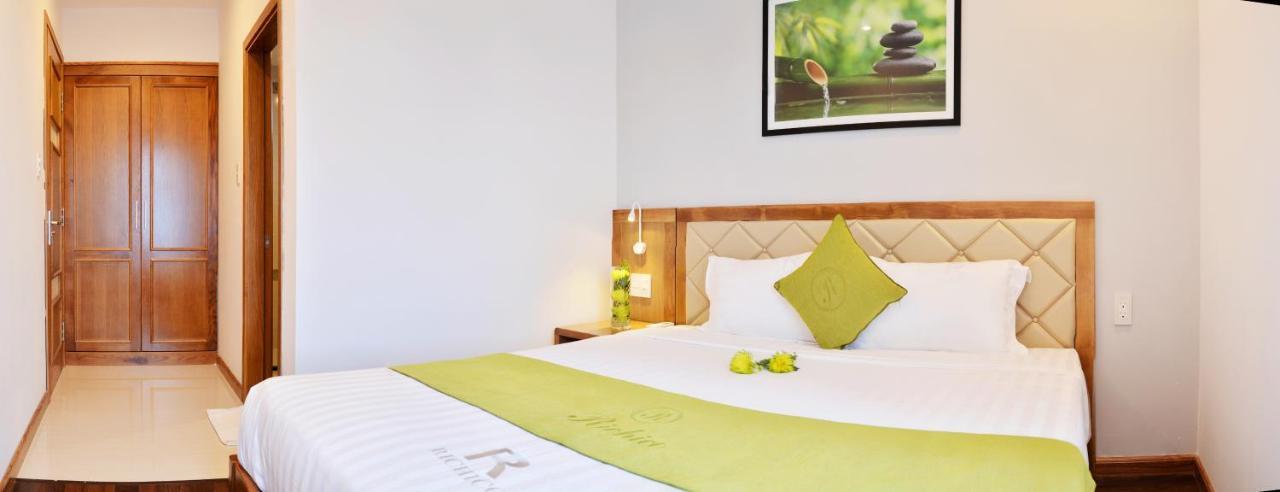 דה נאנג Richico Garden Beach Hotel מראה חיצוני תמונה